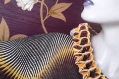 neckace-dress-walpaper-scaled