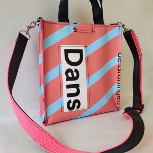 Crossbody 002 = Verkocht